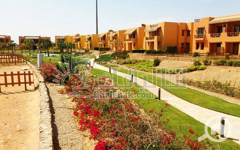 7 فيلا-للبيع-بمنتجع-مونتن-فيو-1-العين-السخنة- (1). jpg