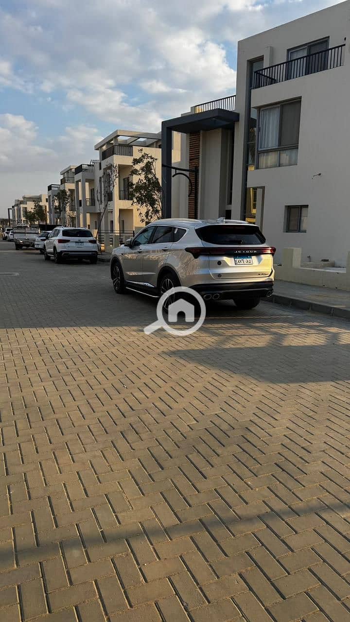 2 WhatsApp Image 2025-11-23 at 12.25. 33 PM (1). jpeg