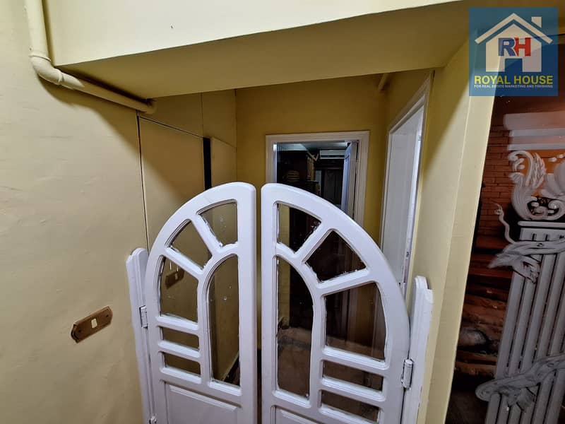 15 a1311ef8-14a2-411f-9ba5-c141baeb7719. jpg