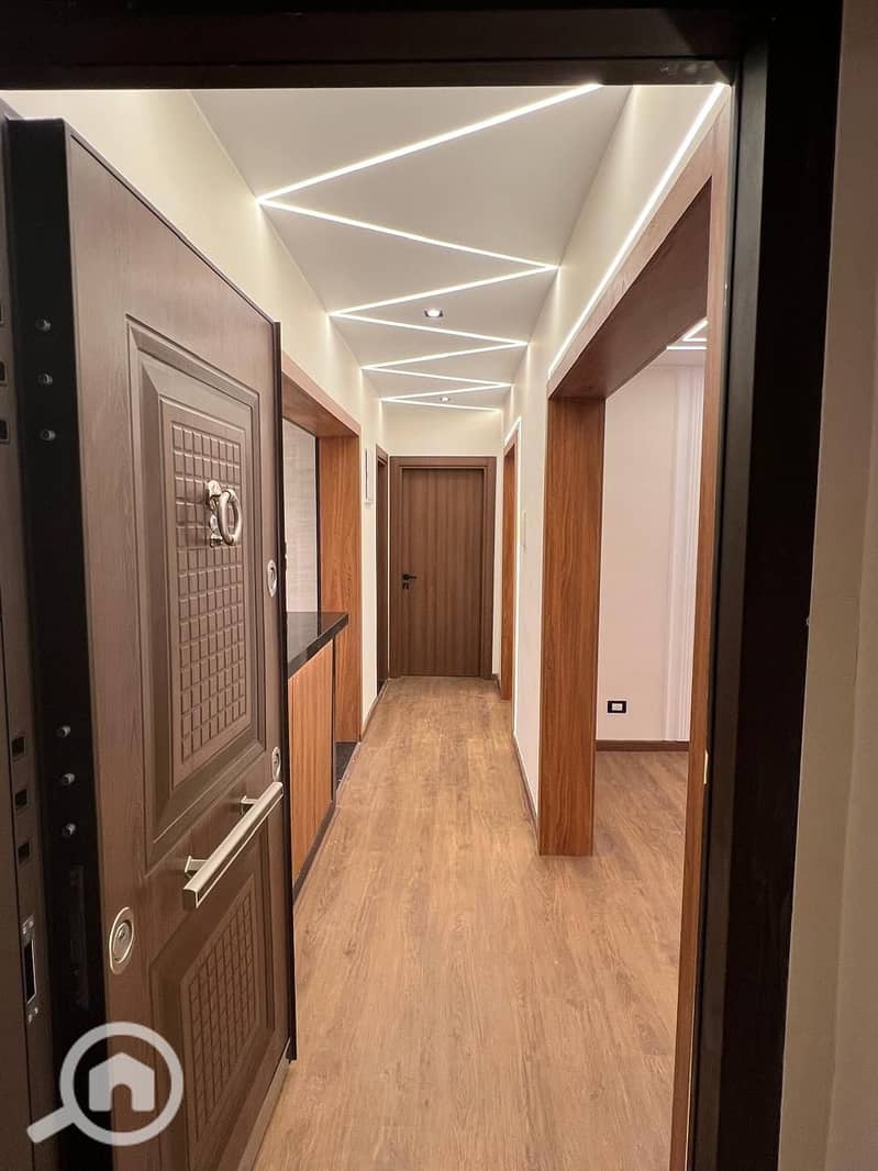 5 40f48e58-bb9e-47c2-af27-62170fbd1722. jpeg