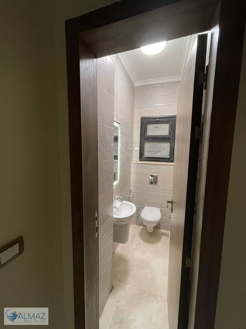 2 WhatsApp Image 2025-11-30 at 3.17. 49 PM. jpeg