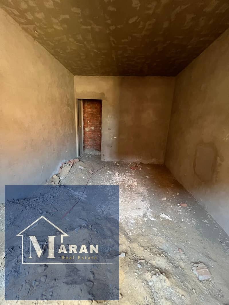 9 e64ba179-a6f2-4e2c-9c76-015f68566ae7. jpg