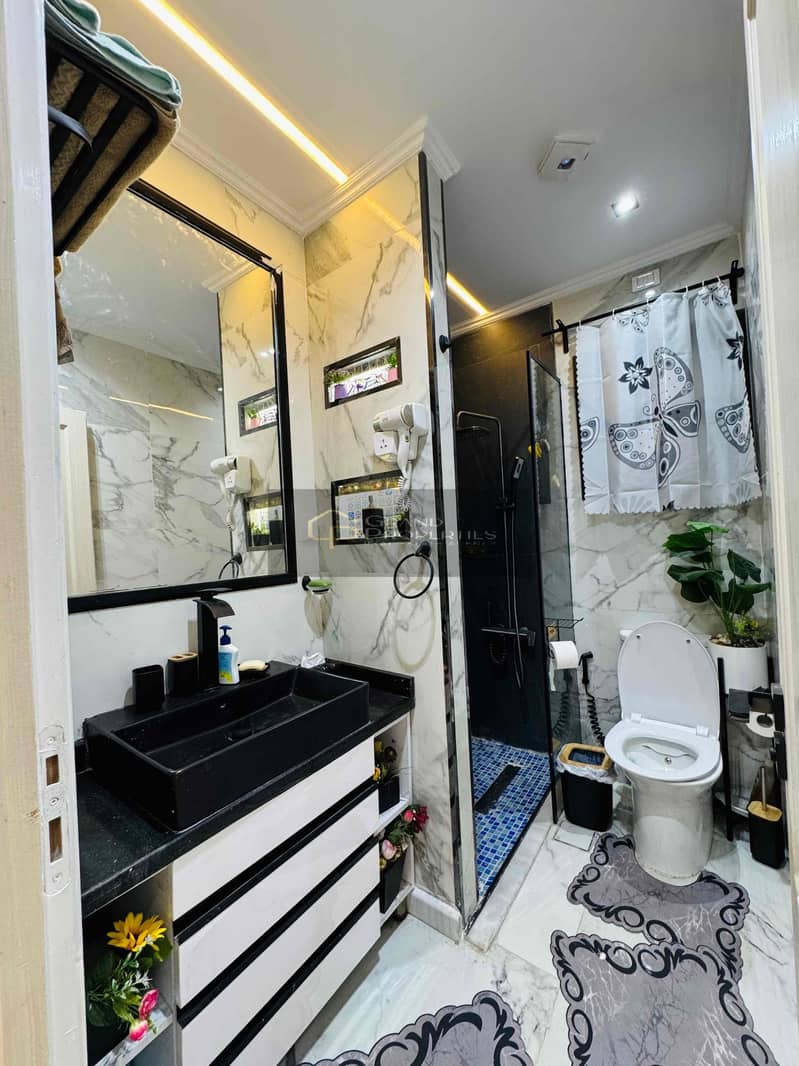 14 6e09379a-9bc8-4319-9c22-90ce875b4fca. jpg