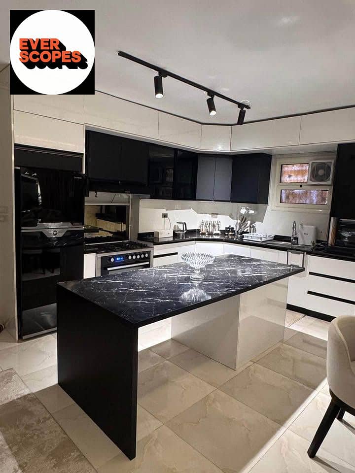 10 539585822_1560396638272161_3585862331319111021_n. jpg