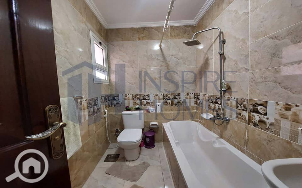 12 WhatsApp Image 2025-11-23 at 11.31. 45 (1). jpg