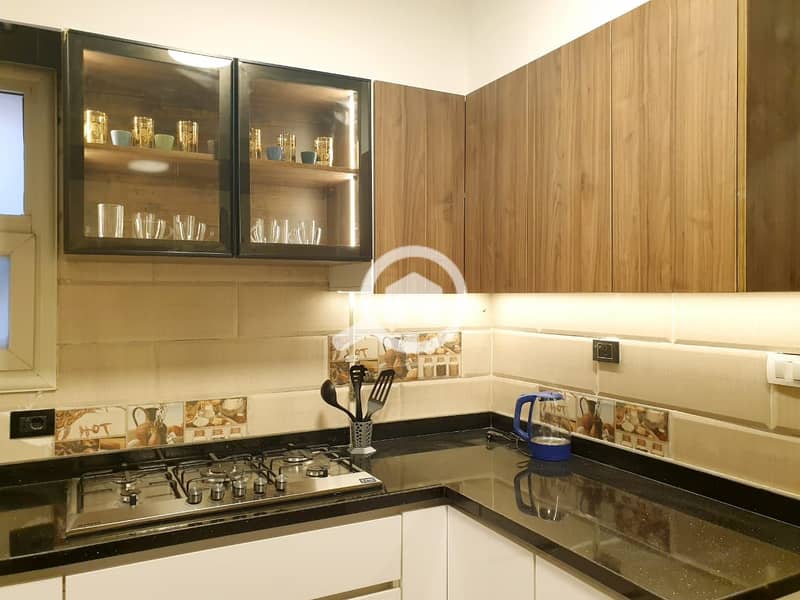 5 8f2657ed-dad8-48cc-9846-07a9ff34a3f7. jpeg