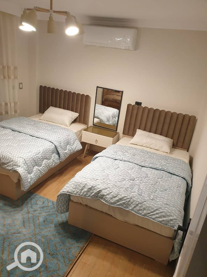 10 c8c3e081-865b-4a53-9bbe-b0bd74d5fd61. jpeg