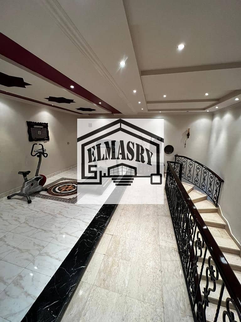 10 a4165744-638a-478e-8409-af86152b6486. jpg