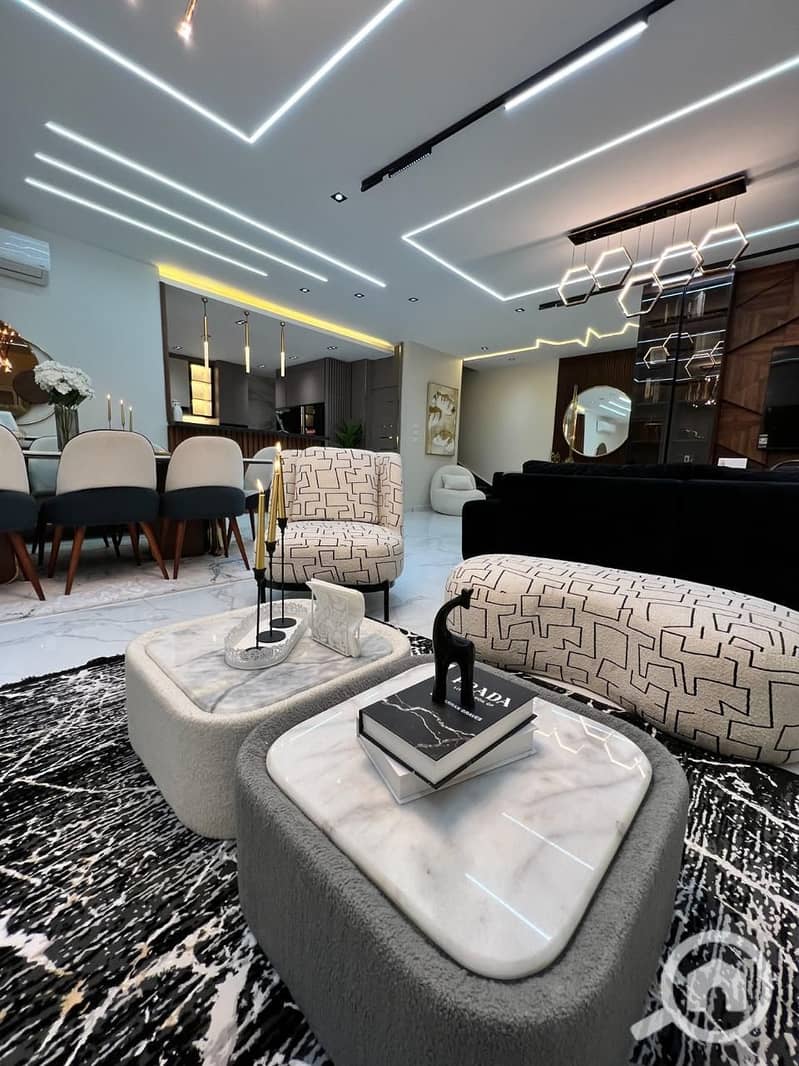 5 WhatsApp Image 2025-11-30 at 15.38. 54 (1). jpeg