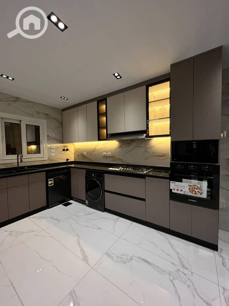 13 WhatsApp Image 2025-11-30 at 15.38. 55. jpeg