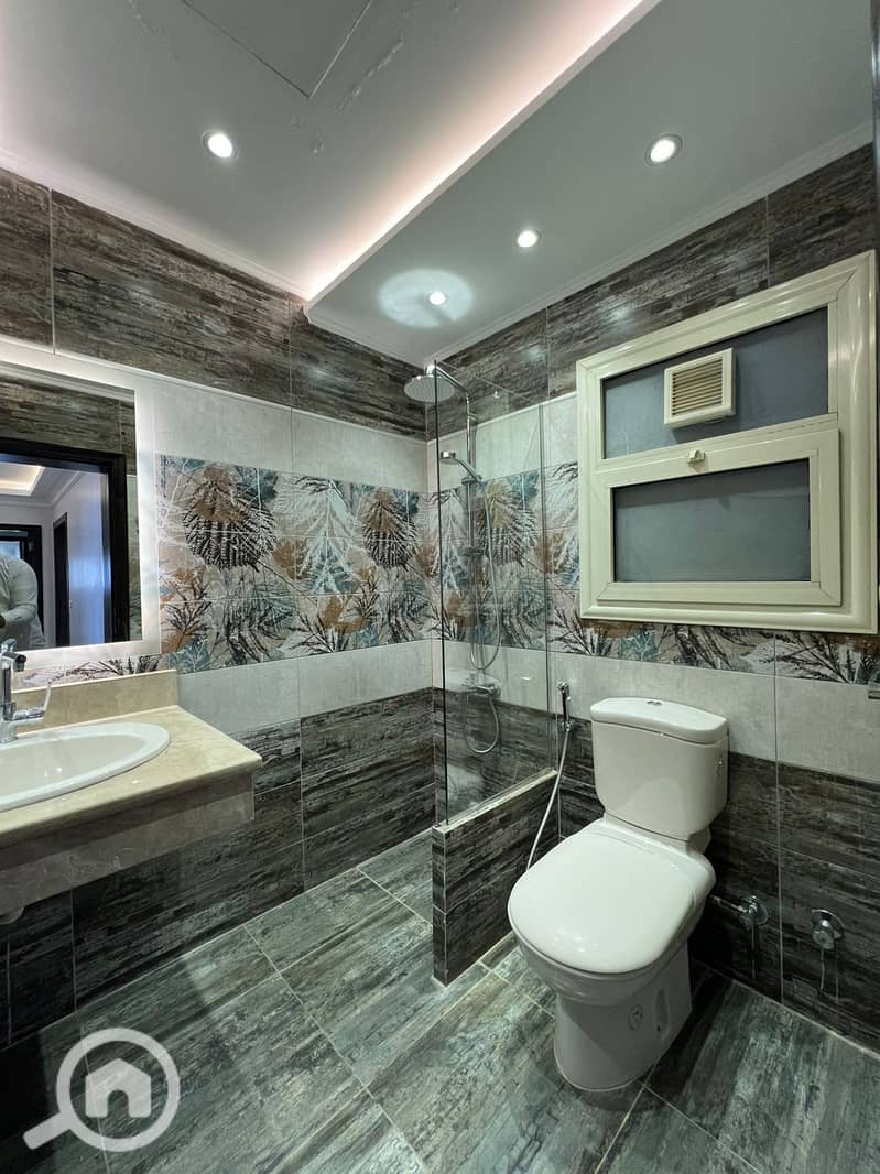 4 WhatsApp Image 2025-11-30 at 2.28. 10 PM (2). jpeg