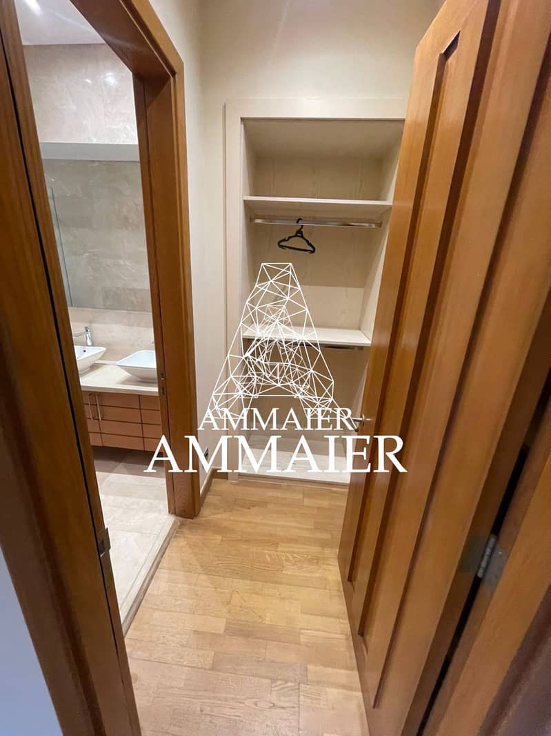 2 4f4433be-b639-4377-99e0-427c0e670937. jpg