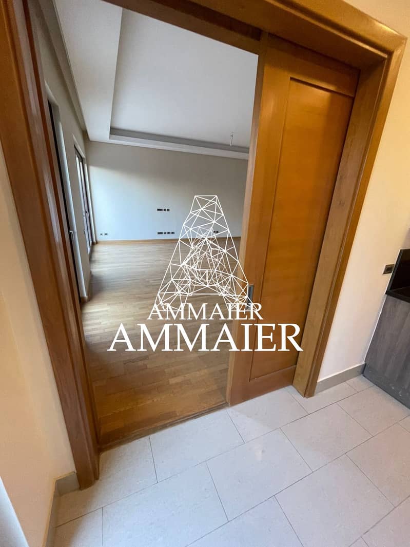 5 129bbc46-fcf4-4e2a-9c60-a6e9e498ef69. jpg