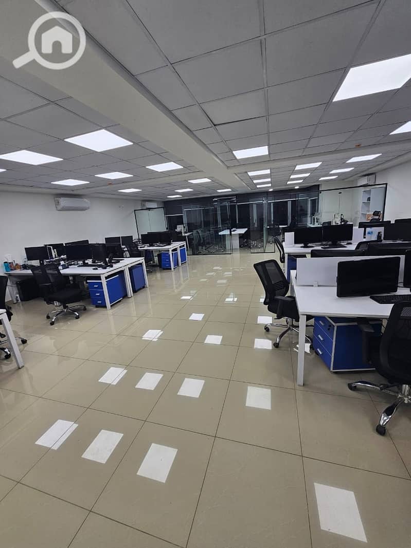 11 WhatsApp Image 2025-11-25 at 6.37. 36 PM. jpeg