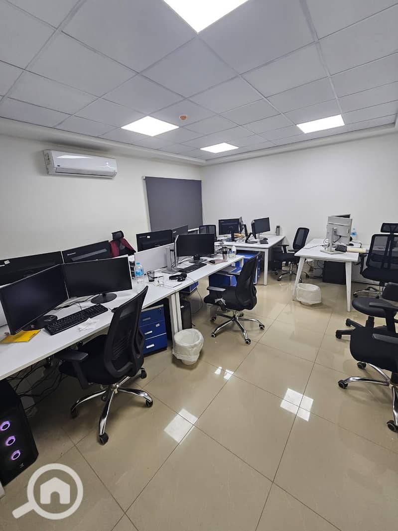 12 WhatsApp Image 2025-11-25 at 6.37. 35 PM (1). jpeg