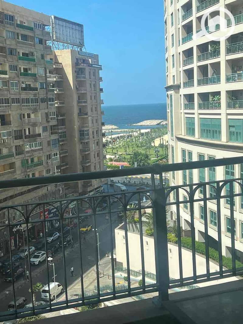 2 d9593503-fba0-4bed-a2e3-b18967cfa881. jpg