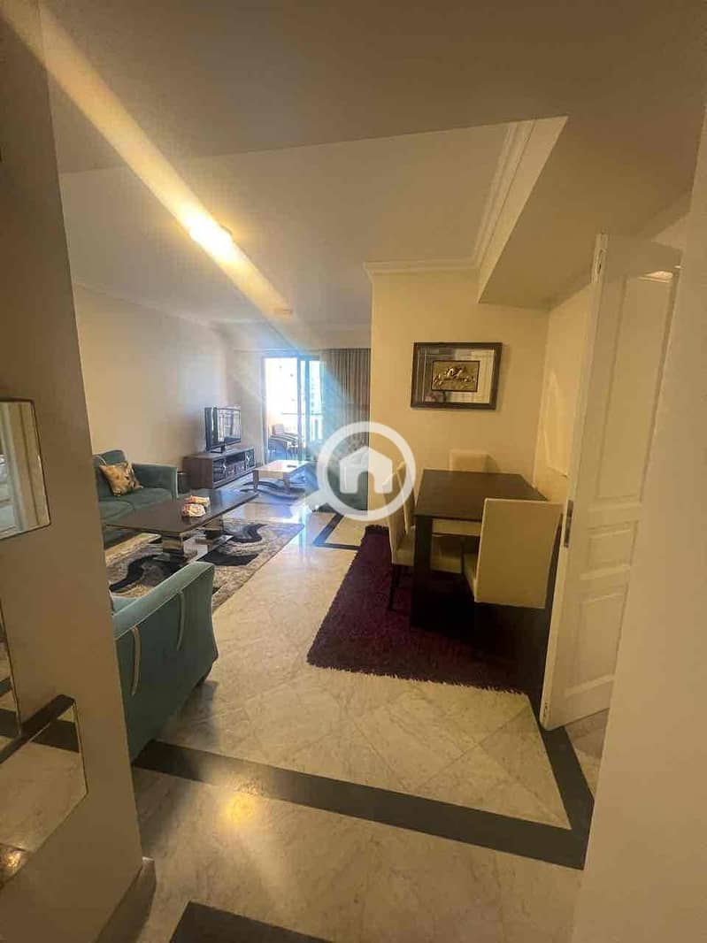 11 fa385186-89b6-4e03-b6f0-b48a5d1f587f. jpg