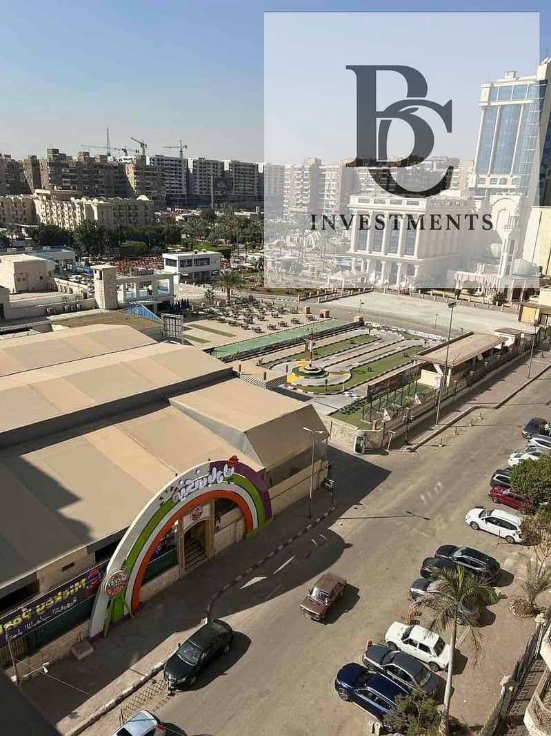 10 3c77122a-bd4a-4ec3-bd2b-c781f80cba87. jpg