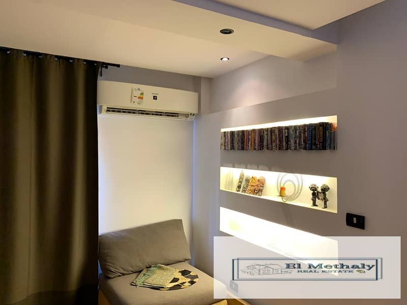 2 5cd4744a-d629-48a4-a9fc-b7f5f32f393c. jpg