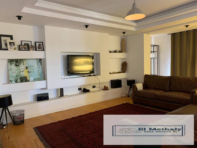 4 5e76ca92-130a-4dde-98e1-7eef77796c7c. jpg