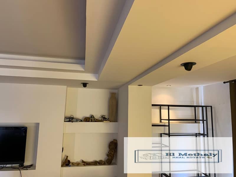 8 54a916f9-1bc5-43a8-87ef-d13c25709c24. jpg