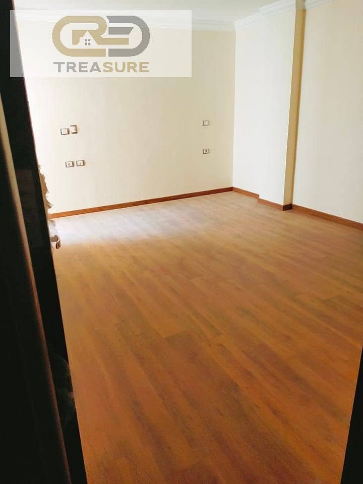 6 WhatsApp Image 2025-10-29 at 4.47. 19 PM. jpeg