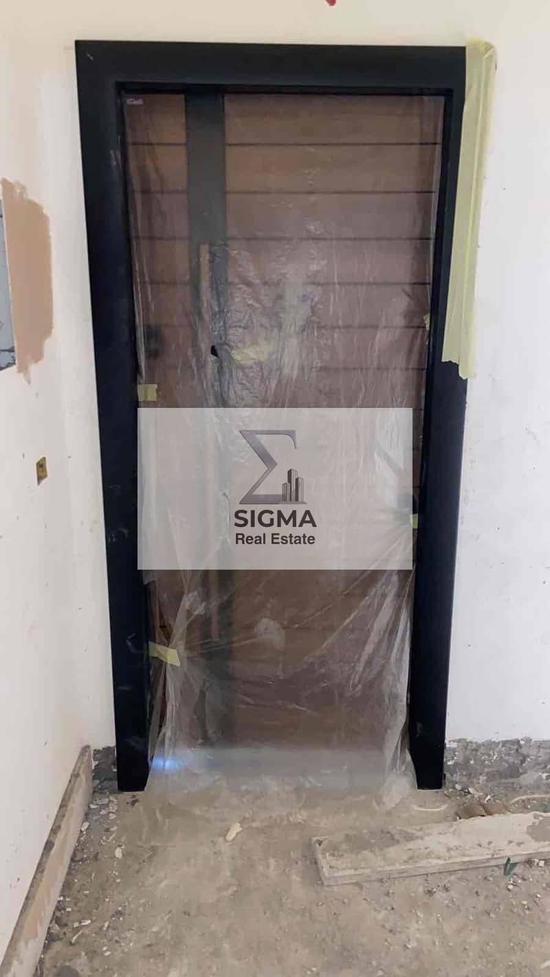 2 8b4eee28-c526-4687-8693-549b4a657a39. jpg