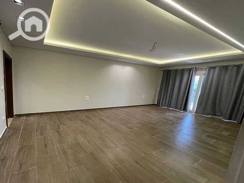 20 WhatsApp Image 2025-10-27 at 1.42. 11 PM. jpeg