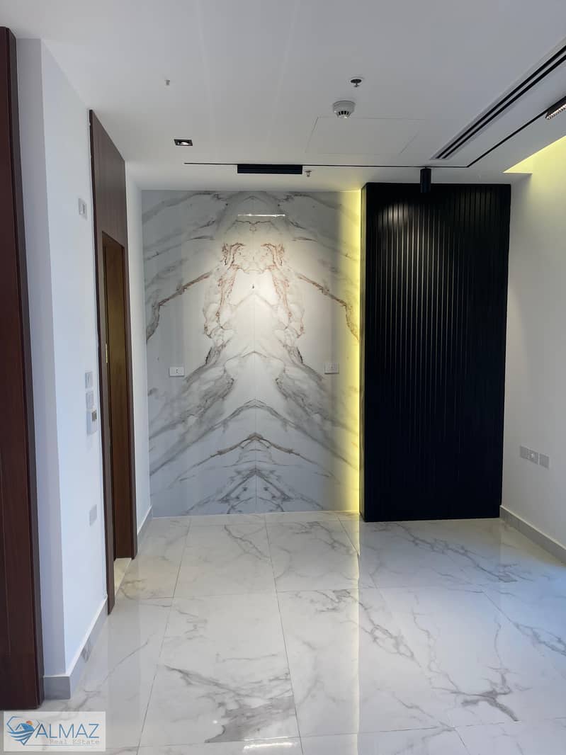 2 WhatsApp Image 2025-11-30 at 4.01. 21 PM. jpeg