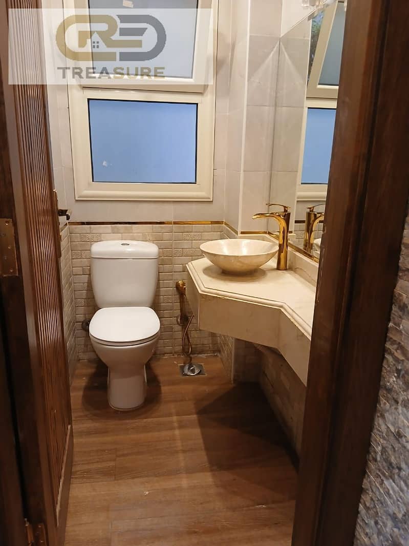 14 WhatsApp Image 2025-10-29 at 4.51. 03 PM (1). jpeg