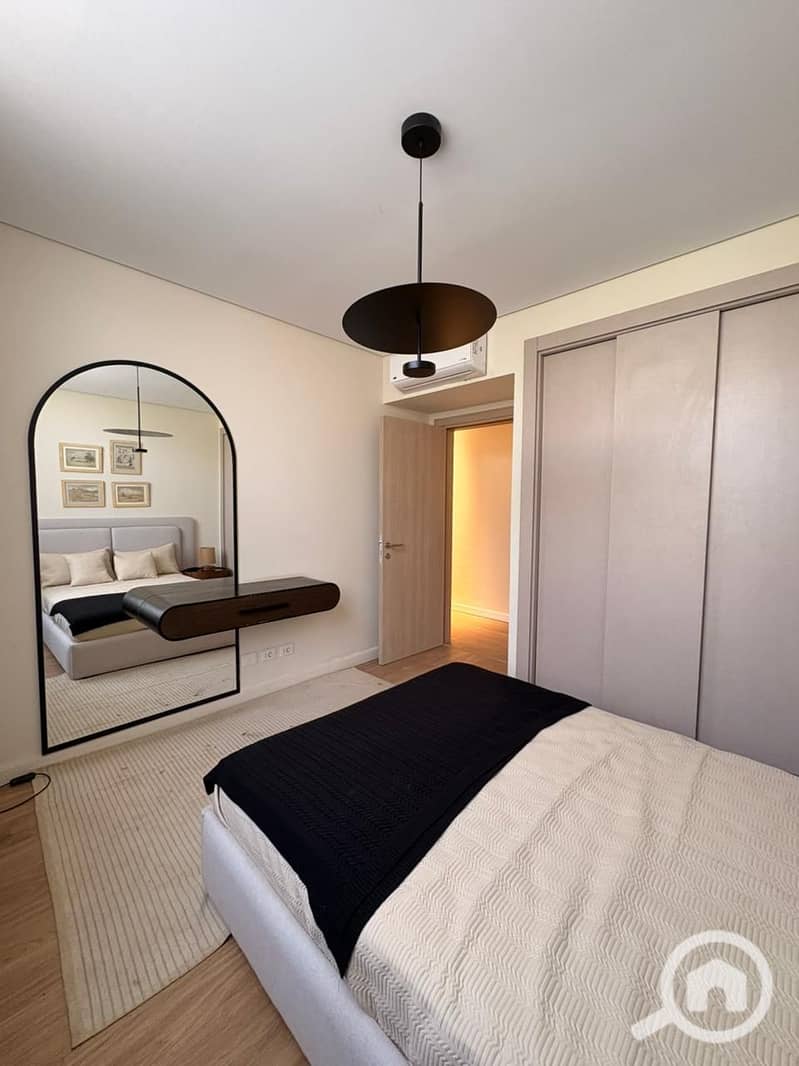 12 WhatsApp Image 2025-11-25 at 12.12. 56_eedea3b8. jpg