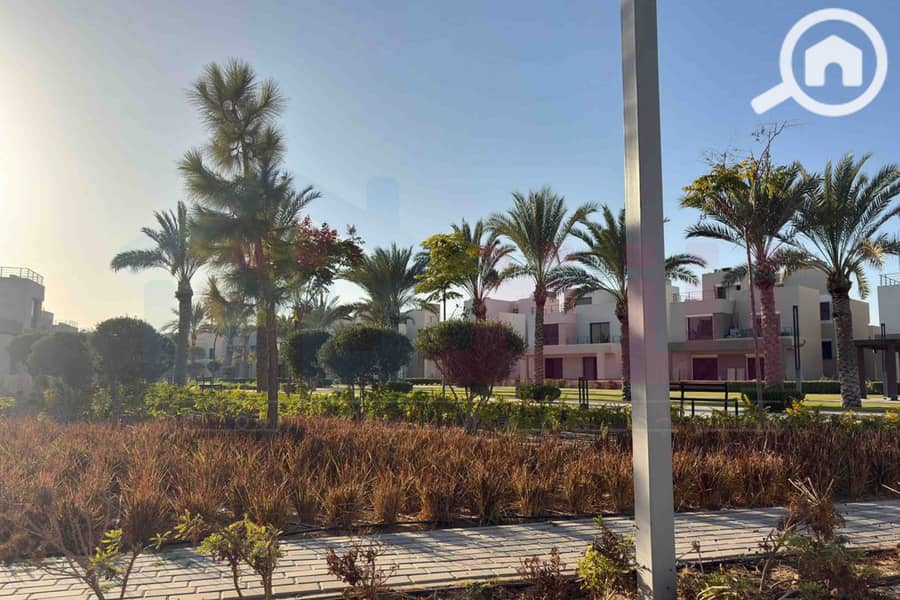 8 WhatsApp Image 2025-10-28 at 4.53. 39 PM. jpg