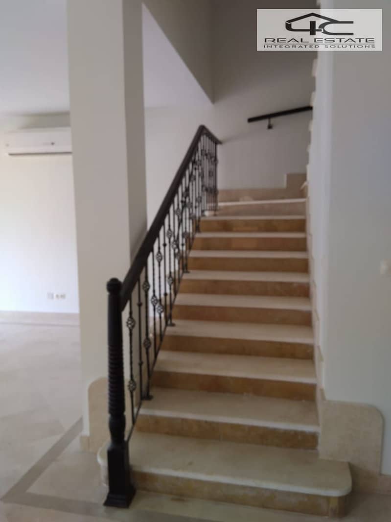 27 WhatsApp Image 2025-11-30 at 15.41. 39 (1). jpeg