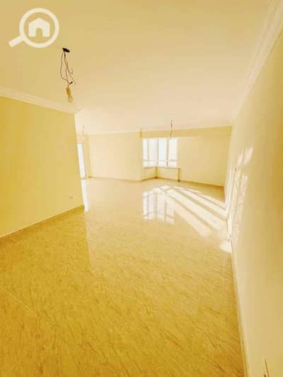 3 Bedroom Flat for Rent in Smoha, Alexandria - 1dc2c214-adaf-40a9-85dd-f5fd93a78ffa. jpg