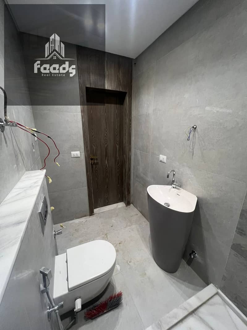 5 WhatsApp Image 2025-11-30 at 3.40. 22 PM (3). jpeg