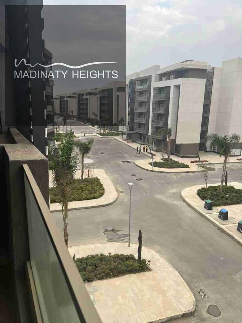 1000341043. jpg 1000341043. jpg