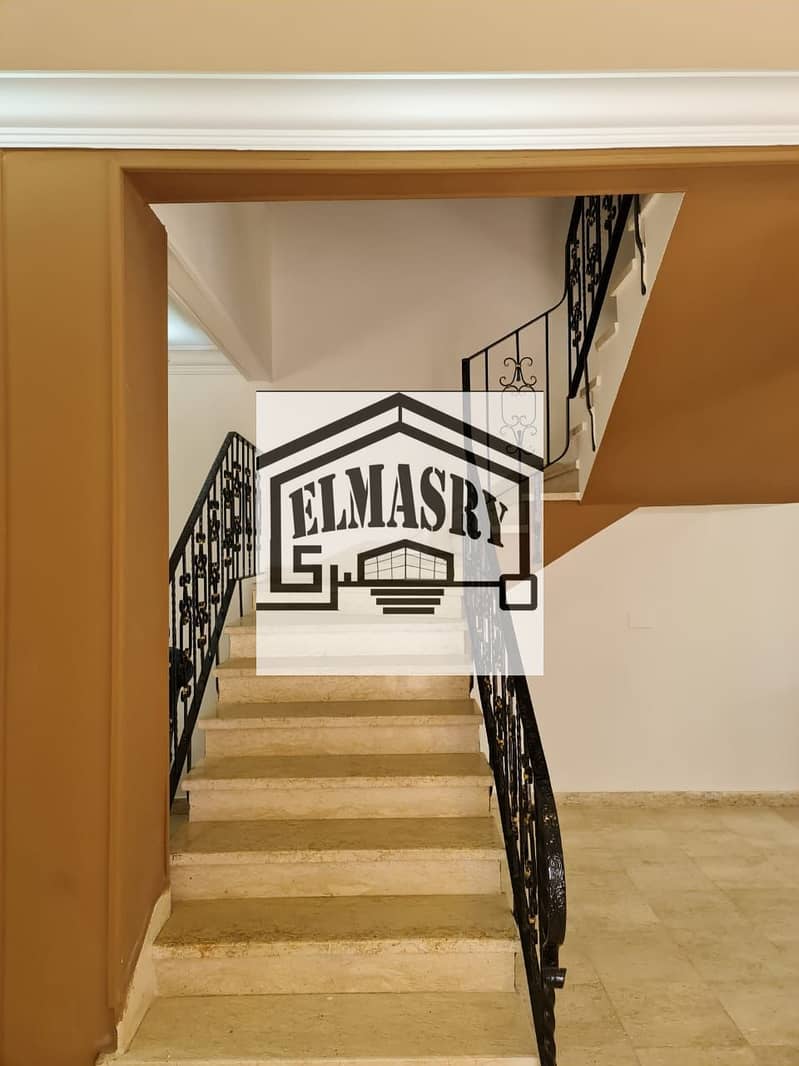 2 67214f5c-5f88-495b-a33a-392773cb9ef5. jpg