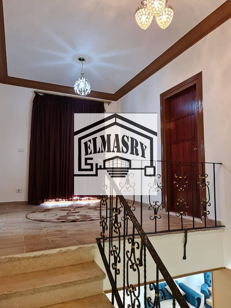 14 ebdc599e-ed4c-43e4-94c2-68fd631e26a5. jpg