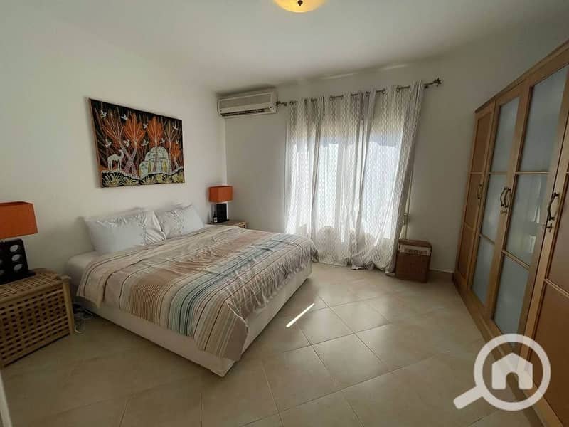 6 586466295_1934333350821275_9086244597277482668_n. jpg