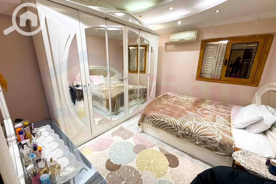 5 WhatsApp Image 2025-11-29 at 12.13. 51 PM (2). jpg