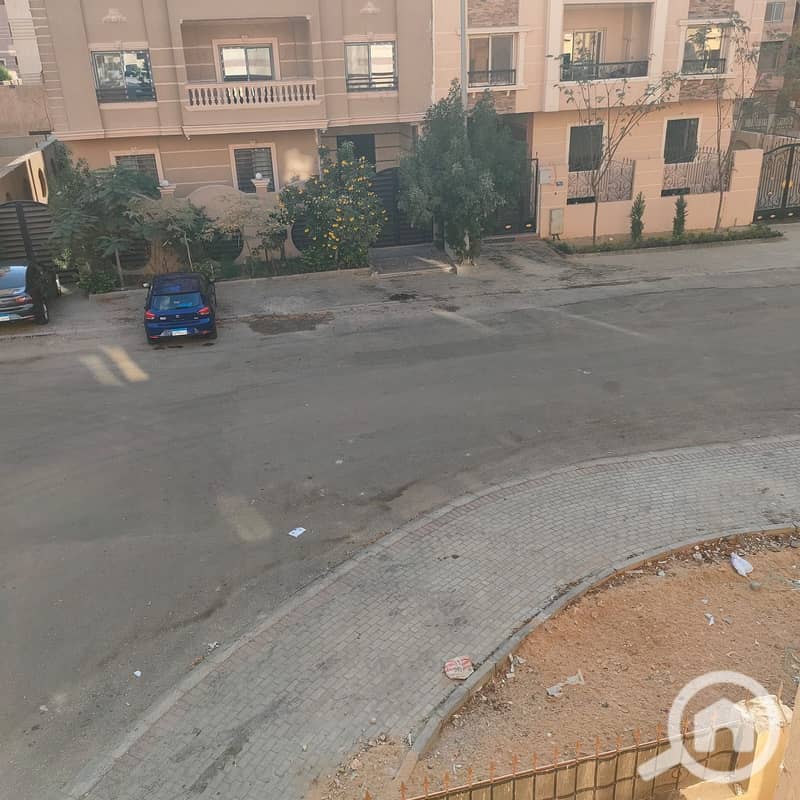 5 WhatsApp Image 2025-11-29 at 15.00. 29 (1). jpeg