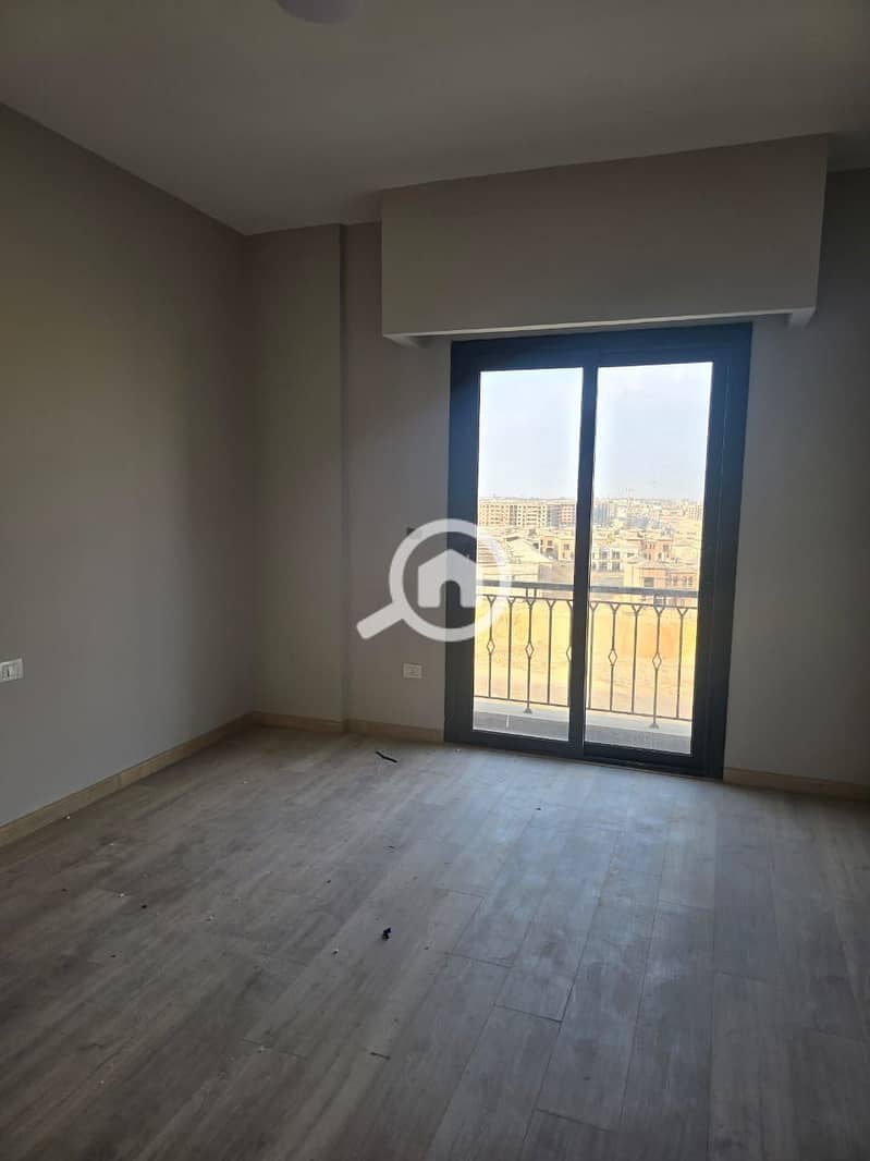 4 WhatsApp Image 2025-11-23 at 1.28. 57 PM (2). jpeg