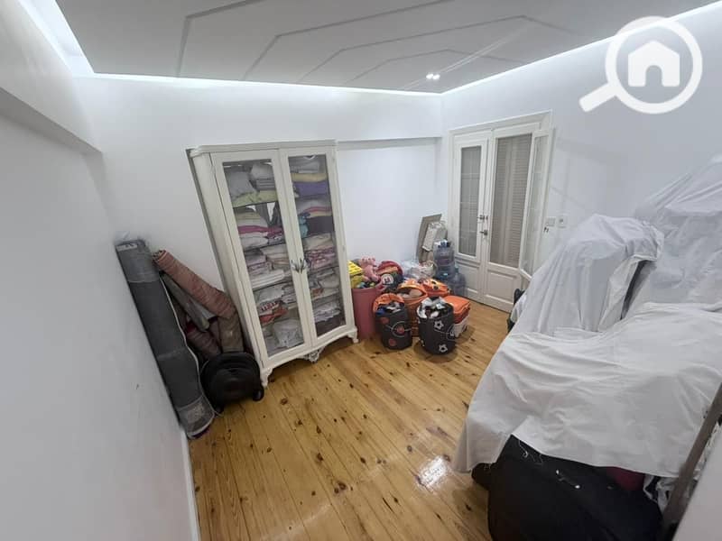 3 18a77738-0758-44e1-b3fa-5ffc5c1f2753. jpeg