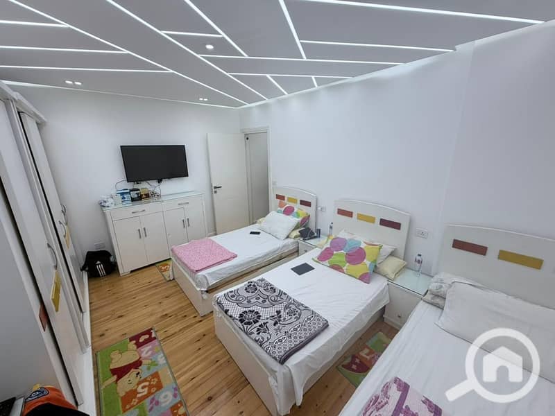 6 71cd9c2b-7fe5-4be4-9856-3c0adea9c95f. jpeg