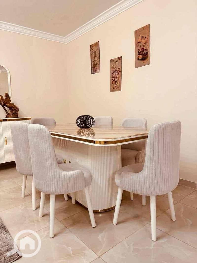 f63ff3bc-9663-40df-8d62-24c433dcd29d. jpg