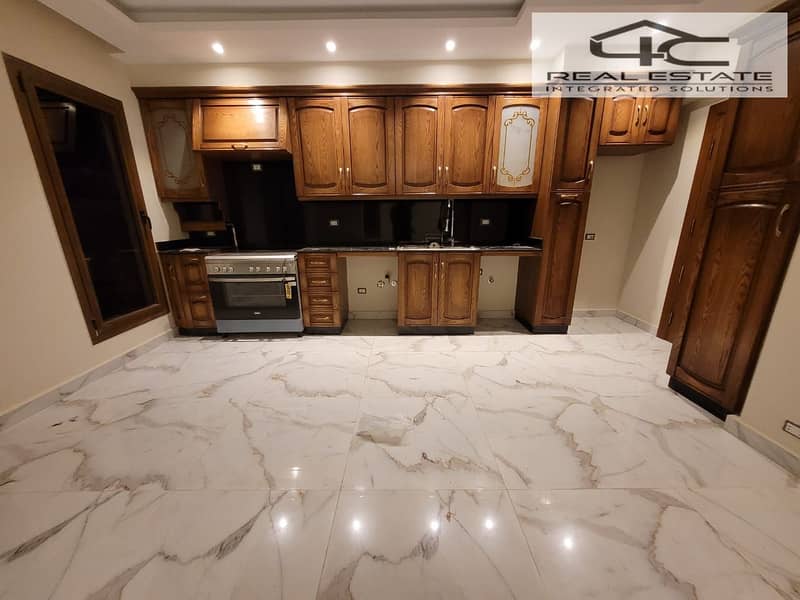 11 WhatsApp Image 2025-11-30 at 15.42. 05. jpeg