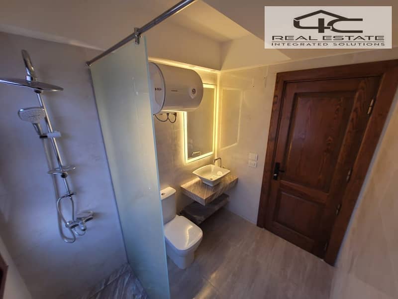 16 WhatsApp Image 2025-11-30 at 15.42. 07. jpeg