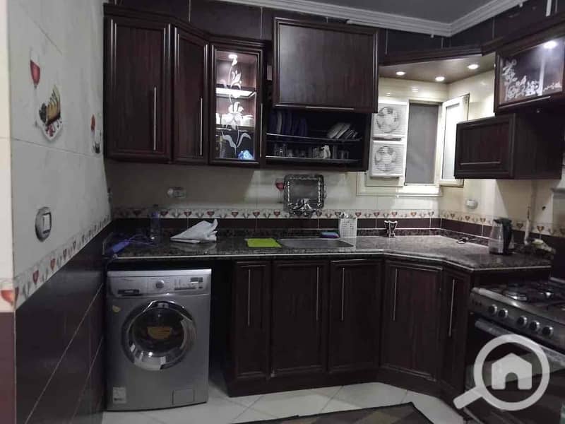 8 b4a37a31-ad45-4ada-a148-1382f0a61b9b. jpg