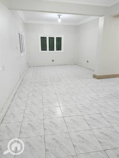 فلیٹ 4 غرف نوم للايجار في مدينة نصر، القاهرة - WhatsApp Image 2025-11-28 at 00.55. 27 (2). jpeg