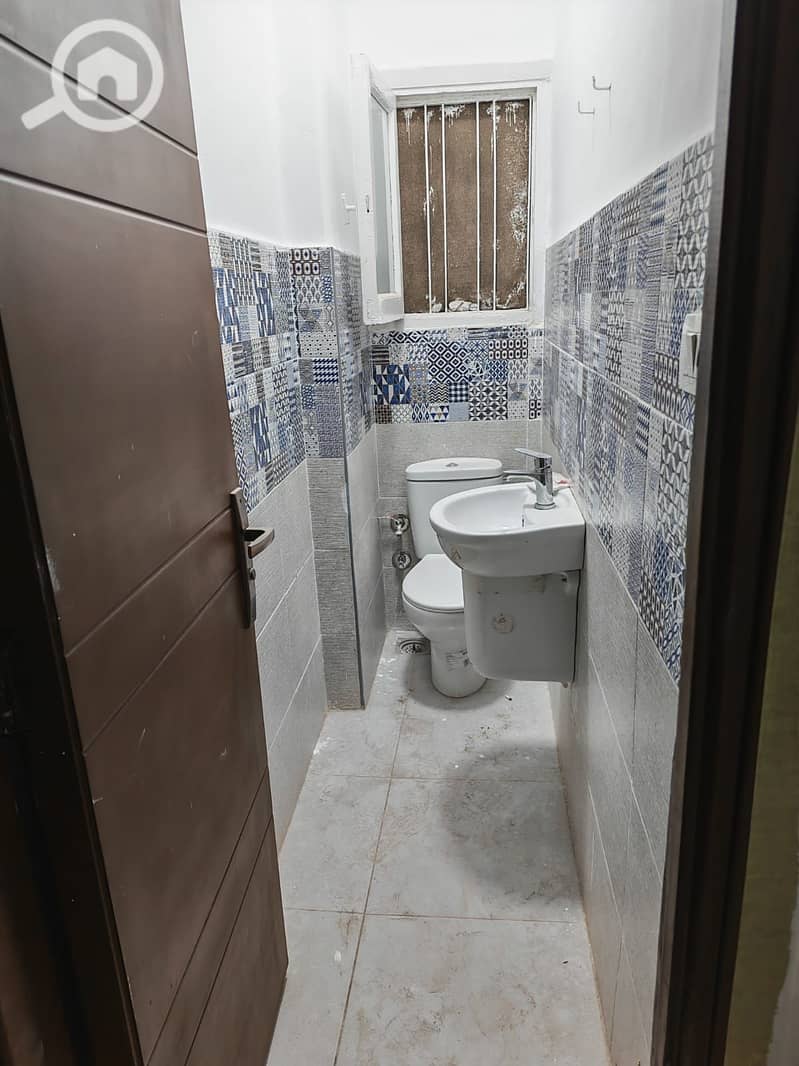 5 WhatsApp Image 2025-11-28 at 00.55. 26 (1). jpeg